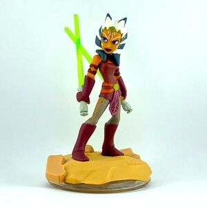 Disney Infinity 3.0 Star Wars Ahsoka Tano Figure Jedi Knight Lightsabers
